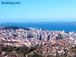 PISO UNICO EN VIGO - Image 1