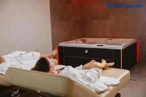 Planet Gemini Residence & SPA - Image 4