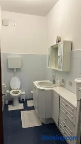 Thind house - Image 1