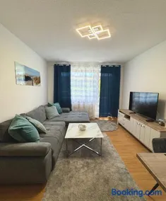 Modern & Comfortable Apartment Greifswald - Image 2