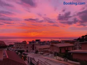 Alba sul Mare Apartment - Image 1