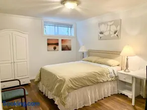 Mary's 2BR Private Basement Suite - Easy Access to YVR Downtown - Image 1