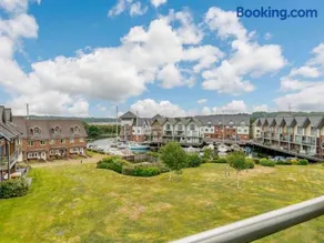 4 Bed in East Cowes 87819 - Image 4