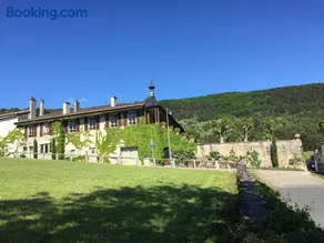Clos de Mont July, chambres avec vue et terrasse dans demeure historique - Image 1