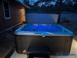 Hot Tub! Pets Ok! Perfect Estes Park Getaway, Walk to Town 3 Kings!#3337 - Image 2