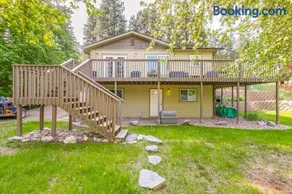 Bigfork Lake Getaway - Image 1