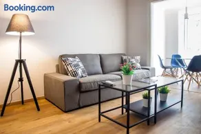 TONI'S Charming Apartment 2BD, close Thisseo Metro - Image 1