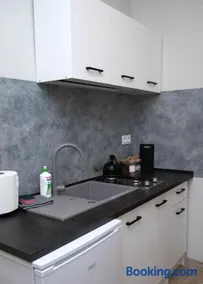 2 Pokoje z aneksem kuchennym i prywatną łazienką - Image 4