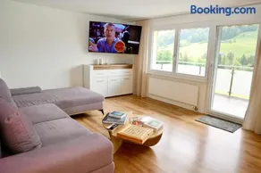 Voll ausgestattetes Apartment mit Grill | Bergblick - Image 1