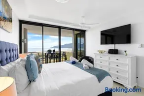 Belle Escapes Rydges Plaza Esplanade Luxury 2-Bedroom Apartment - Image 5