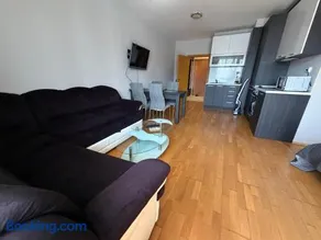 Pravets Lake Panorama Apartments - Image 3