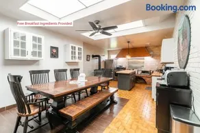 Beautiful home, a few minutes to the waterfall and attractions - Image 1
