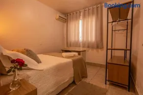 Casa com Lareira e Ar Condicionado Bem Localizada - Image 4