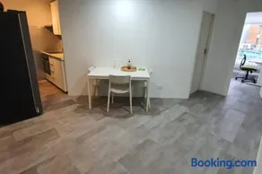 Dana-Spacious Private Room in Shared 2-Bedroom Apartment-1 - Image 3