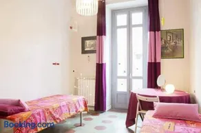 Casa Dani&Swing Bed&Books - Image 4