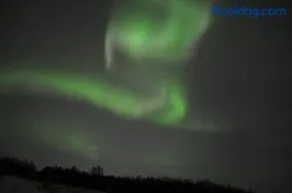 House just north of Arctic Circle - Image 4