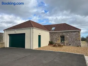 Converted Barn - Romantic Countryside Escape - Image 2