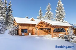 Wonderful, spacious and quiet property in Courchevel - Image 1