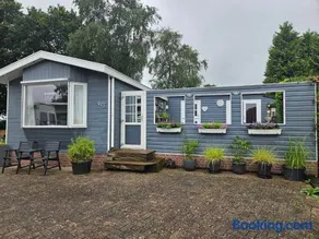 Liefdevol chalet aan het meer - Image 1