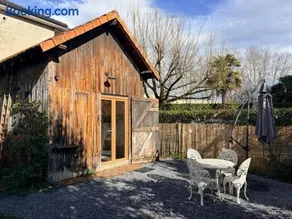 Cabanon Historique avec Jacuzzi Privé & Jardin - Pau - Image 3