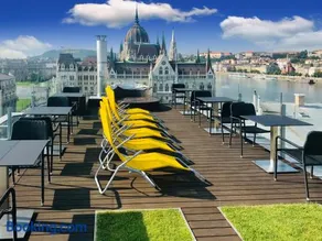 ParliamentPenthouse B&B with Rooftop Terrace - Image 4