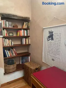 stanza con ingresso indipendente, letto 2 piazze - Image 2
