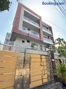 Fortune Home Service Apartment 3BHK, E-46,Sector 72, Noida - Image 2