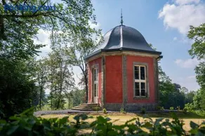 La Folie - Image 2