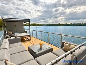 Hausboot TraumZeitBoot Jutta - exklusiver Festlieger in perfekter Lage am Scharmützelsee Bad Saarow - Image 1