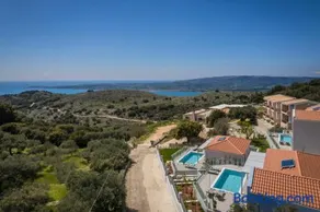 Summertime Villas - Image 3