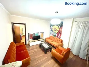 Spacious Holiday Apartment - Image 1