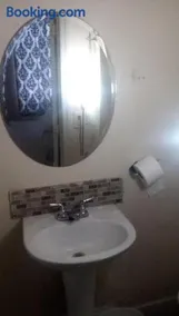 2131 Double Room with Private Bathroom - Image 3