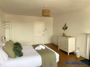 Number 6 Crossgate - Image 4