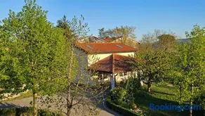 Apartments Kompara - Image 3
