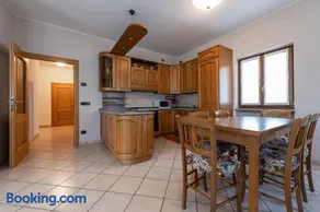 Nonna Elvira Holiday House - Image 3