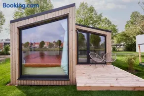 Tetris Tiny House - Image 1