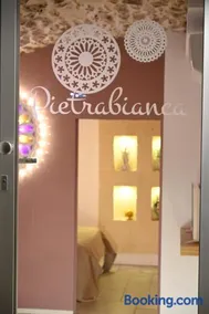 Pietrabianca Apartments San Lorenzo - Image 1