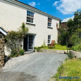 The Cottage - Image 5
