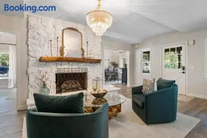 The Susser Estate with Dock Hot Tub Game Room - Image 4