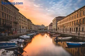 Rifugio Hemingway, Trieste centro con parcheggio - Image 3