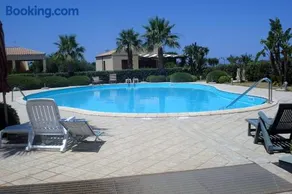Casa Vacanze Libeccio - Villetta con giardino e piscina condominiale - Image 1