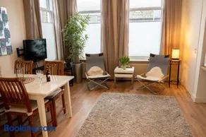 Studio in rietgedekte boerderij, geheel privé, hond vriendelijk - Image 3
