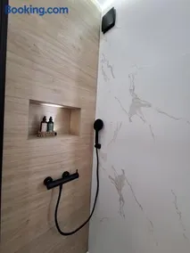 The Golden Island apartments - Image 3