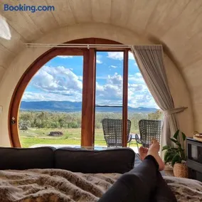 Barrel View Luxury Cabins - Image 3