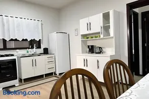 Excelente casa familiar no Centro FW - Image 2