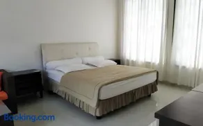 Symphony Villa - Image 2