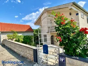Family friendly house with a swimming pool Donji Zagon, Novi Vinodolski - 20568 - Image 2