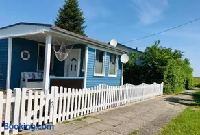 Sonniges Ferienhaus Fischer-Huus vor Usedom & direkt am Haff und Wasserzugang - Image 1