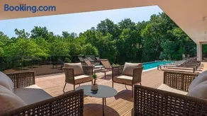 Villa mit privatem Pool, schnellem Internet und Garten - Image 1