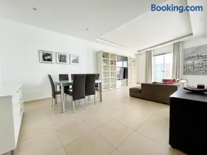 Swieqi Family 3BR Spacious and Bright Apartment I Cot & HighChair - Image 2